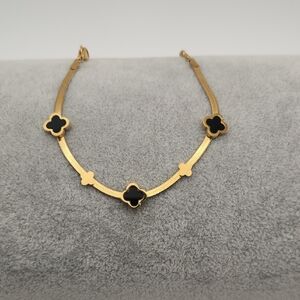 Black Clover Charm Bracelet – 18K Gold Plated Stainless Steel